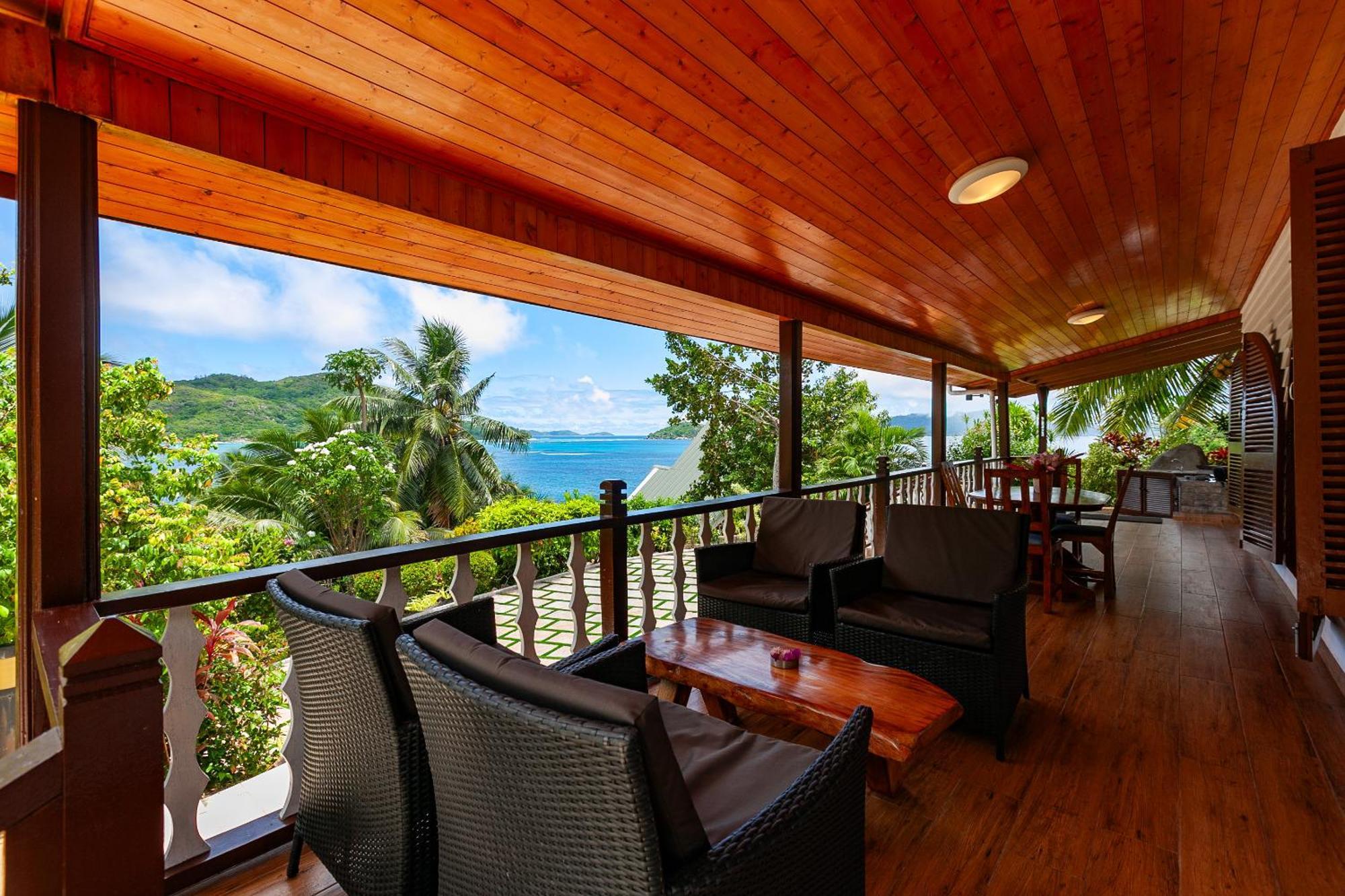 シャレー コート メール Baie Sainte Anne エクステリア 写真